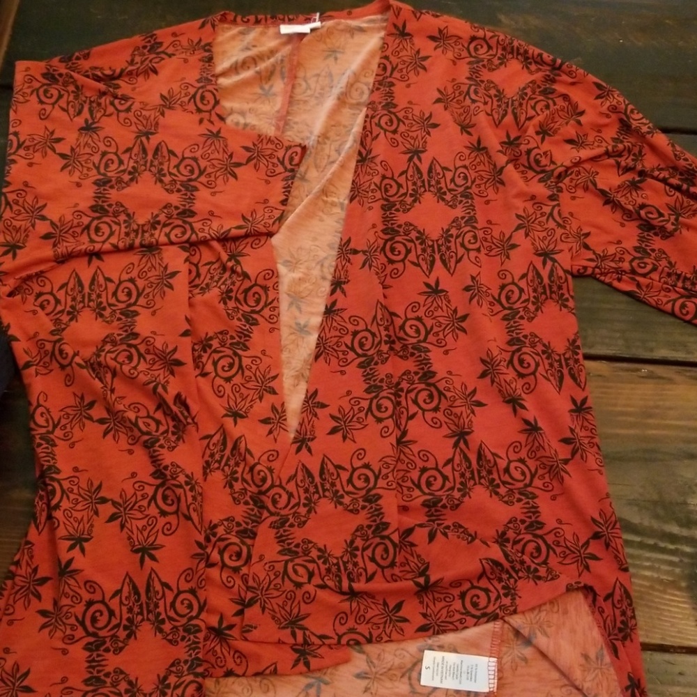Lularoe cardigan wrap GREAT CHRISTMAS colors